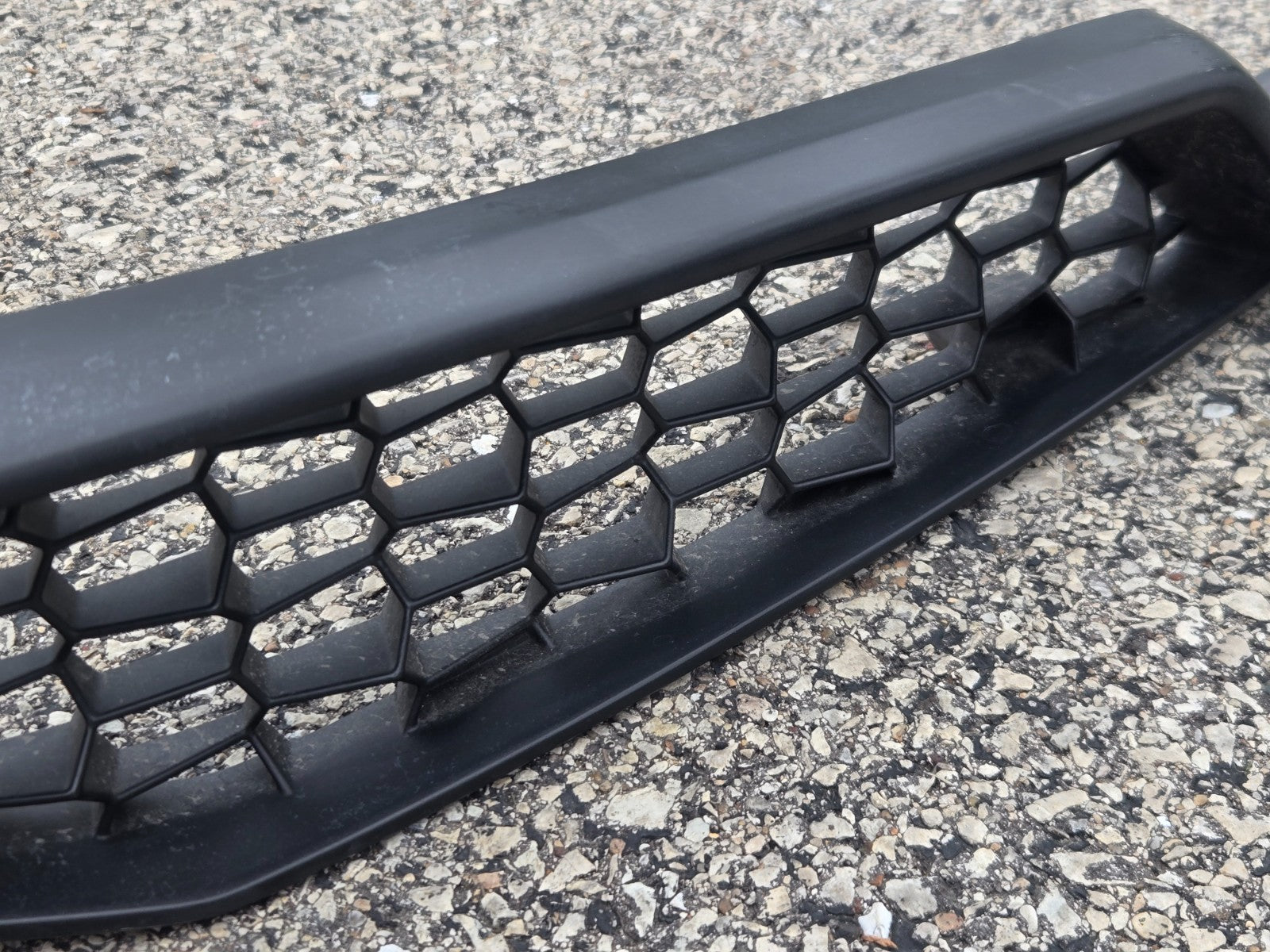Lamborghini Huracan LP610 Rear Bumper Upper Metal Grille Mesh 4T0807684 OEM