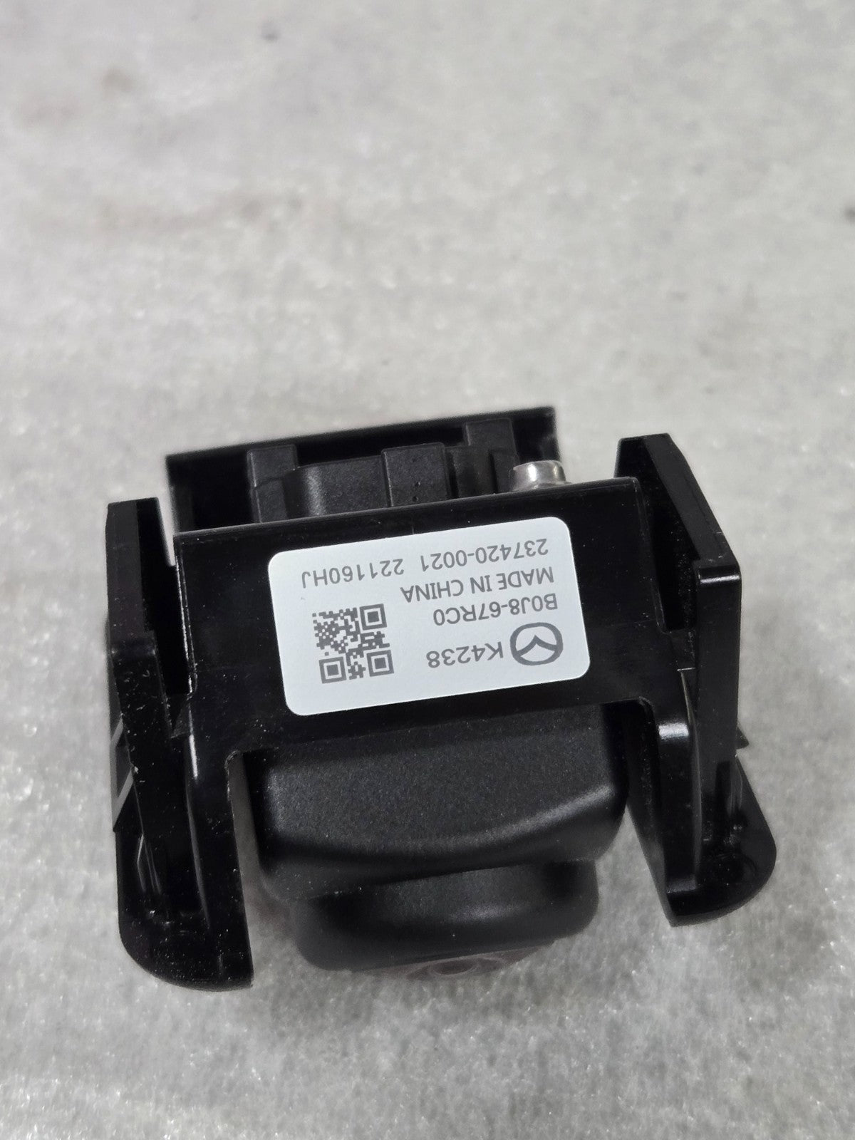 2019 - 2023 Mazda 3 Rear Backup Camera B0J8-67RC0 NEW OEM