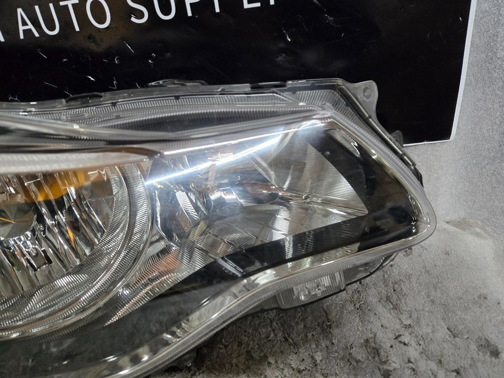 2012-2016 Subaru Crosstrek Halogen Right RH Headlight Assembly OEM 84001FJ320