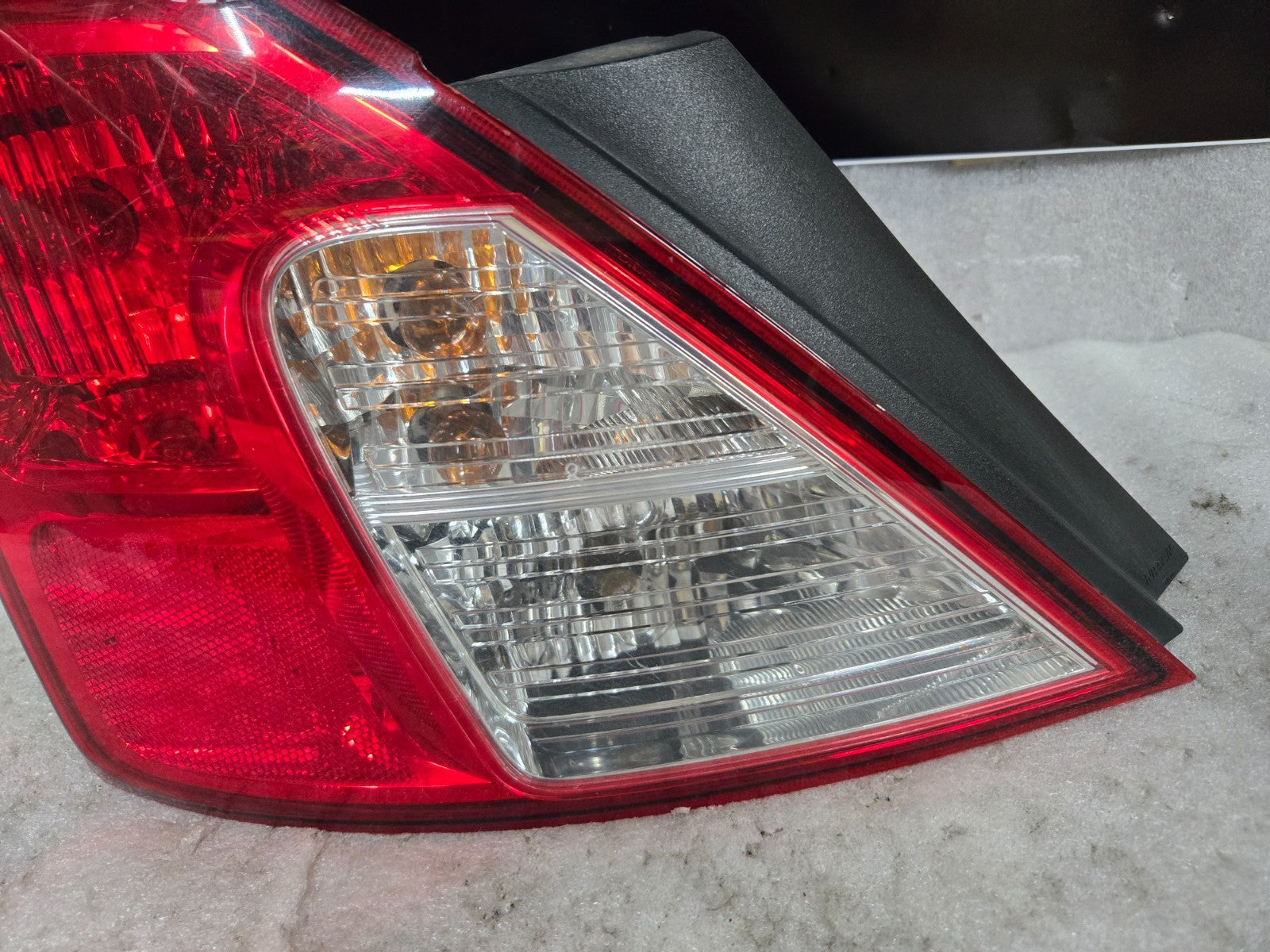 2012 2013 2014 2015 2016 2017 2018 2019 Nissan Versa Sedan OEM Left Tail Light