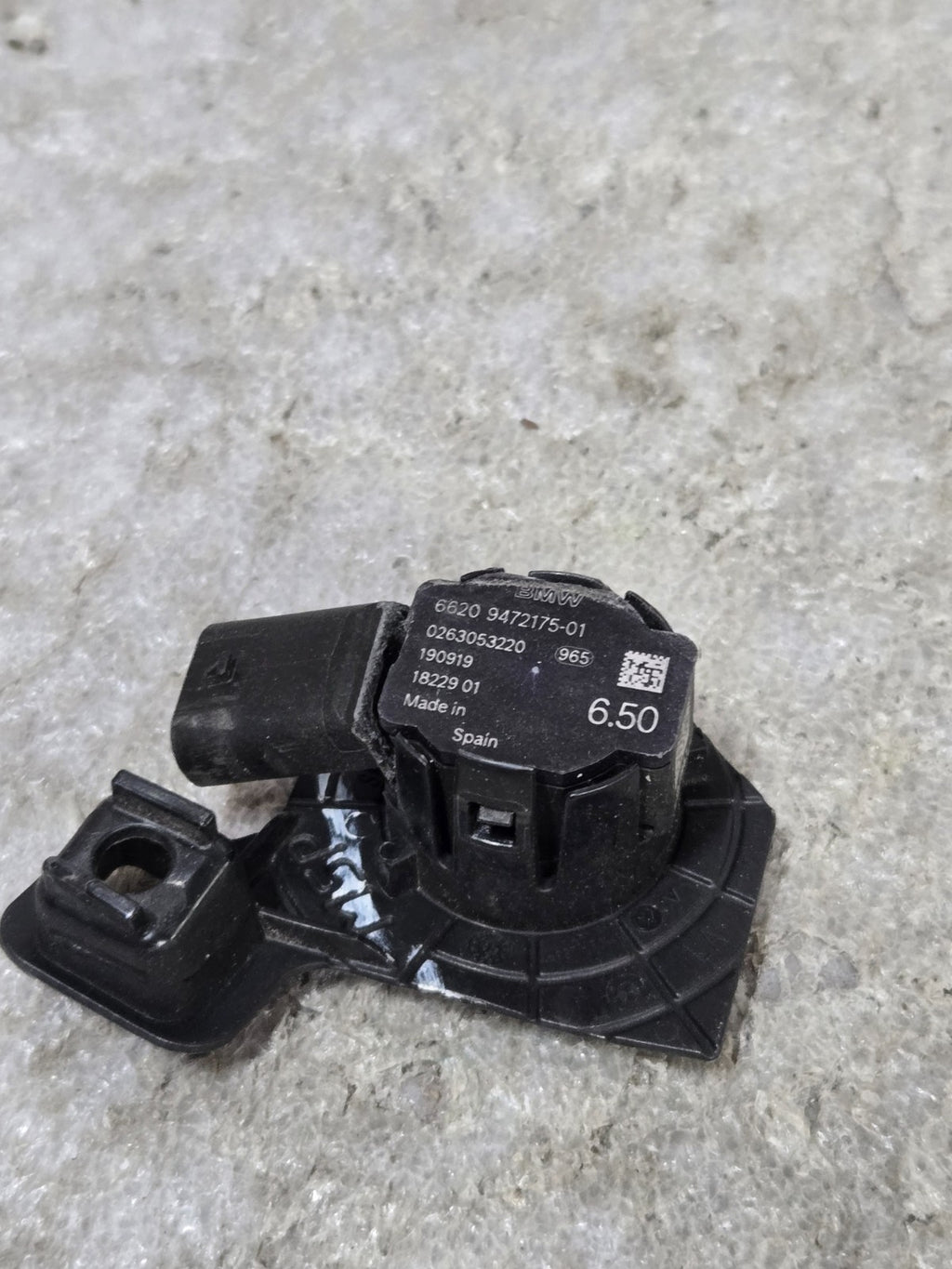 2021-2023 BMW 530i 540i M550i G30 REAR BUMPER PARKING PARK ASSIST PDC SENSOR OEM