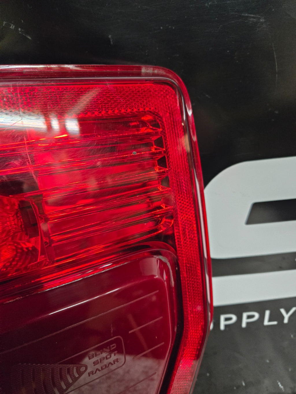 2020-22 Ford F250SD Right RH Passenger Taillight w/Blind Spot LC3B-13B504-BG OEM