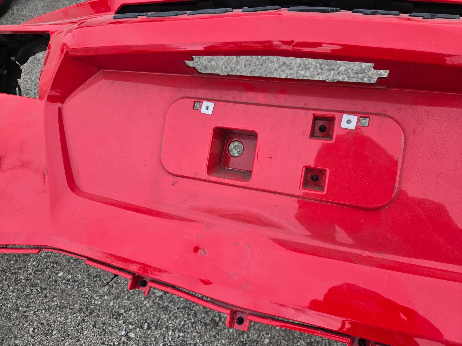 2020- 2024 CHEVROLET CORVETTE C8 REAR BUMPER COVER w/ HARNESS OEM