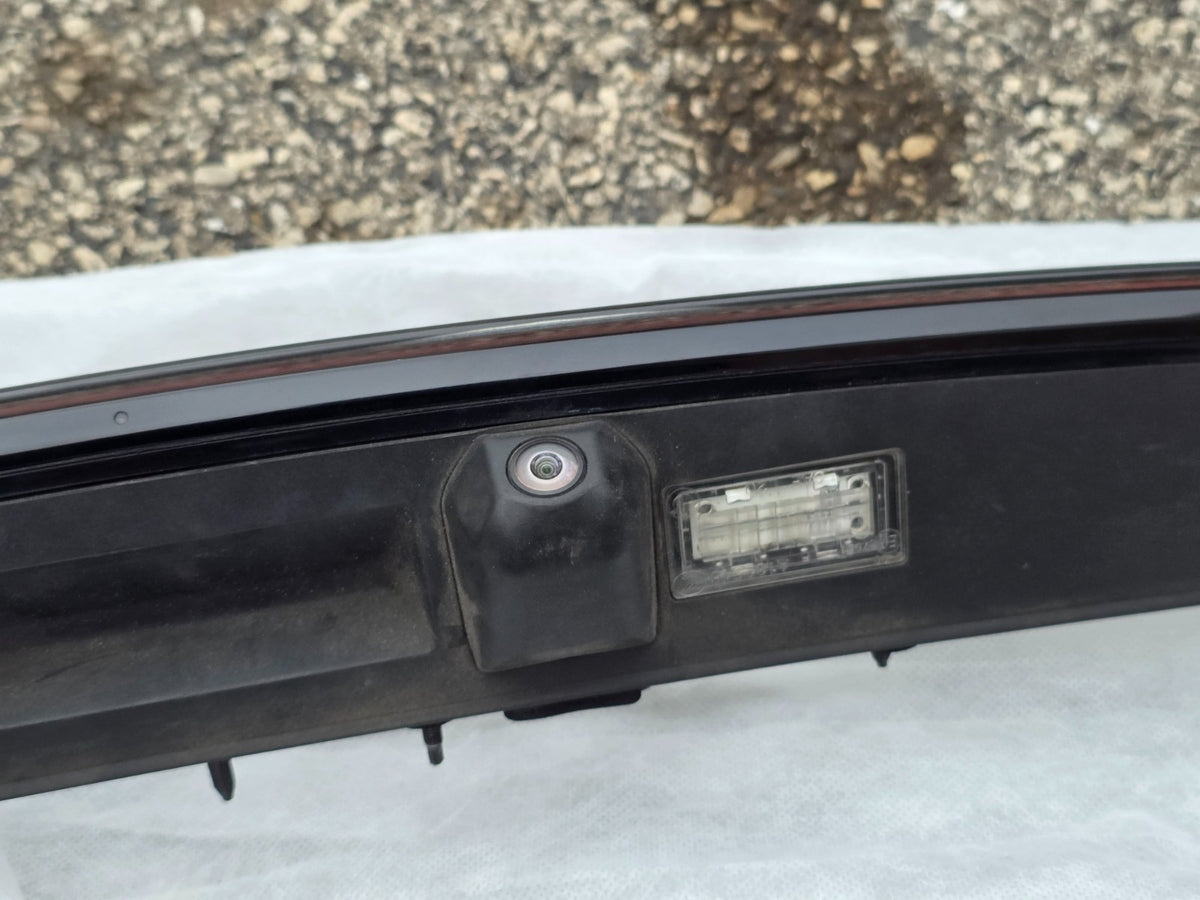 2020-2022 BMW 7 Series G11 LCI Tail Light Rear Center Third Brake LED ASSEMBLY 