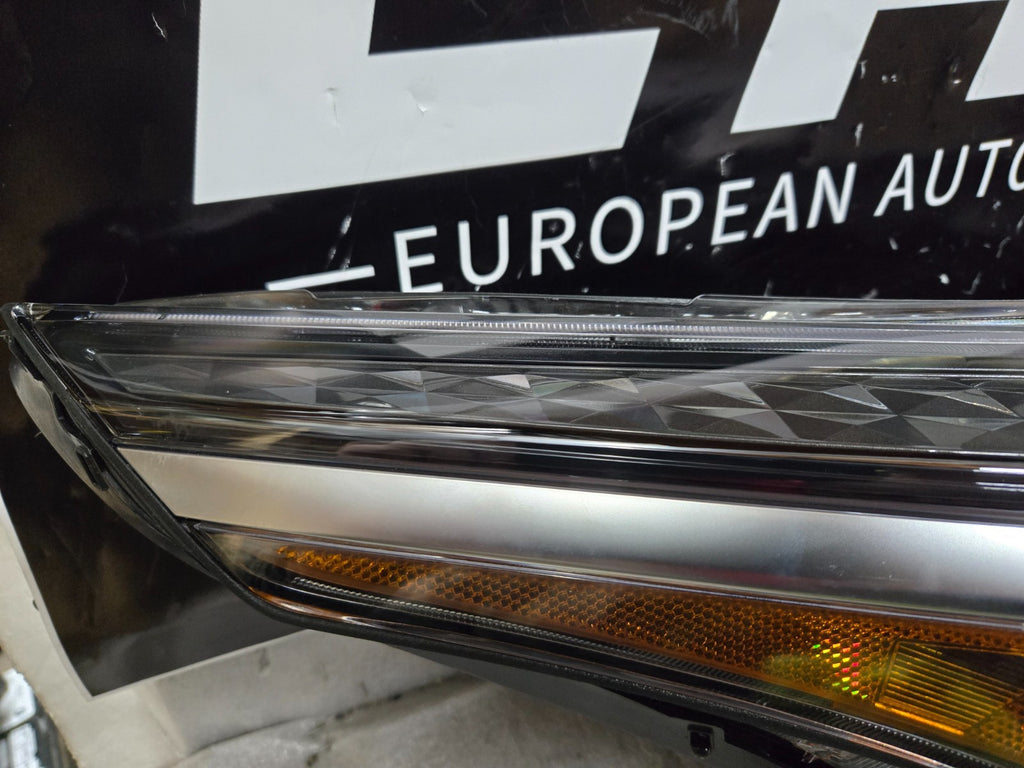 2022-2024 KIA FORTE RIGHT RH PASSENGER SIDE HEADLIGHT OEM W/ LED DRL 92102M7600