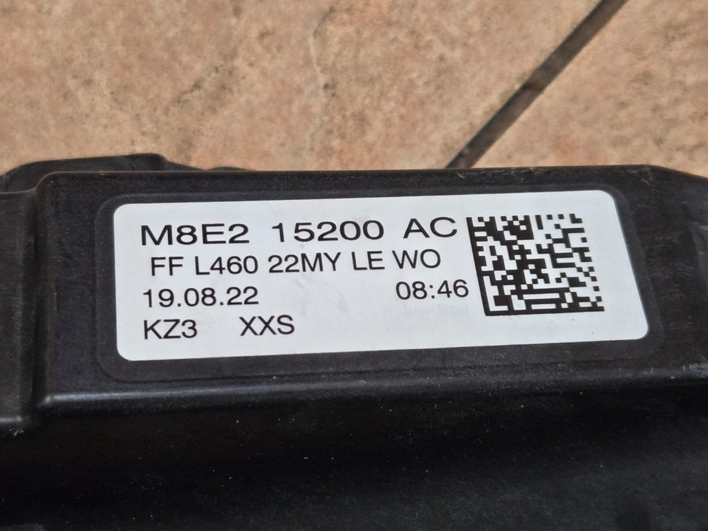 2022-2023 Range Rover Vogue L460 Right Passenger LED Foglight OEM M8E215200AC