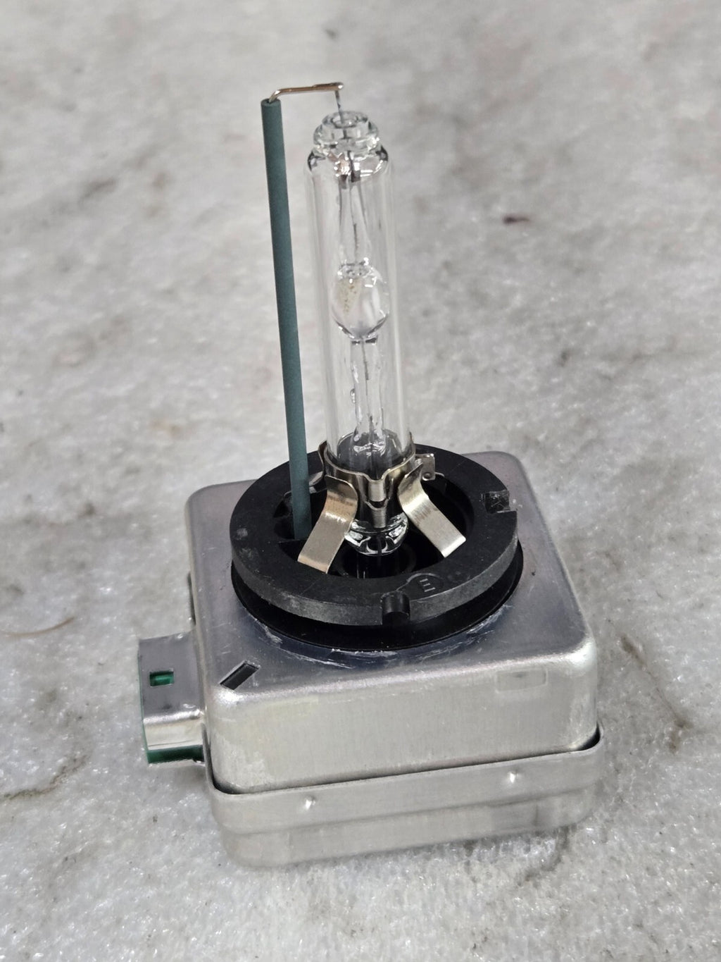 Osram Xenarc 66340HBI D3S Xenon Bulb HID Lamp OEM