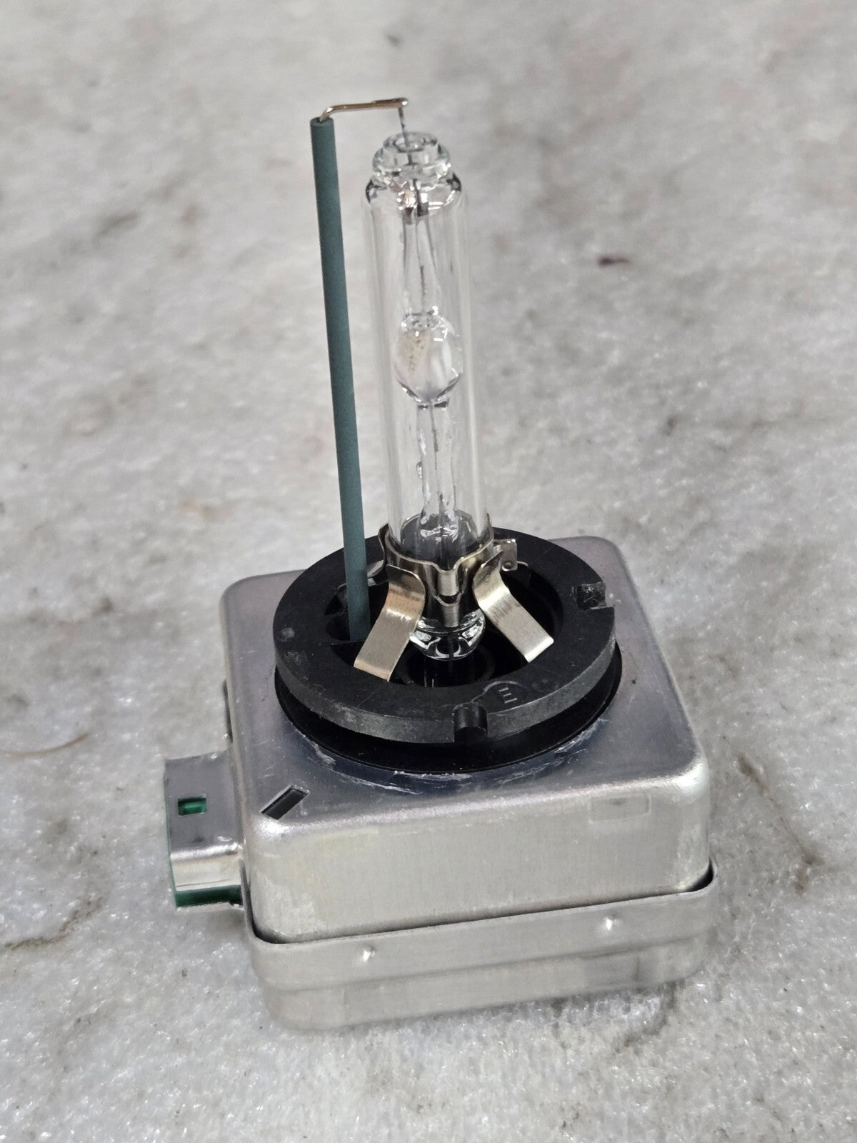 Osram Xenarc 66340HBI D3S Xenon Bulb HID Lamp OEM