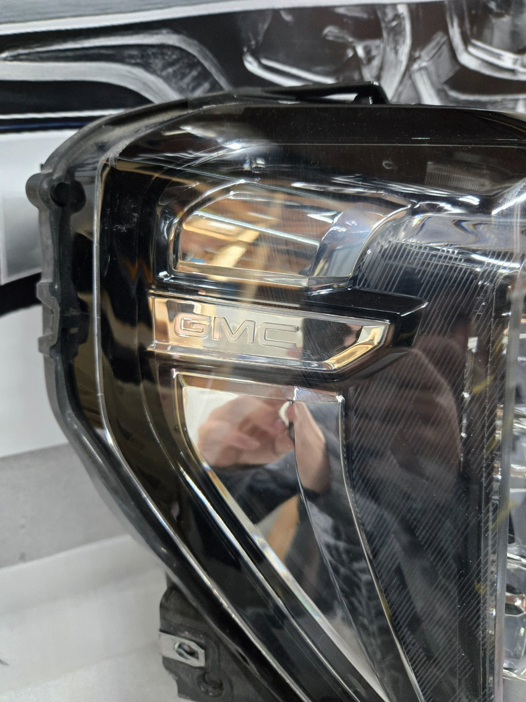 2021 2022 2023 GMC Yukon XL/SLT/SLE LED Headlight Passenger Right OEM 85162503