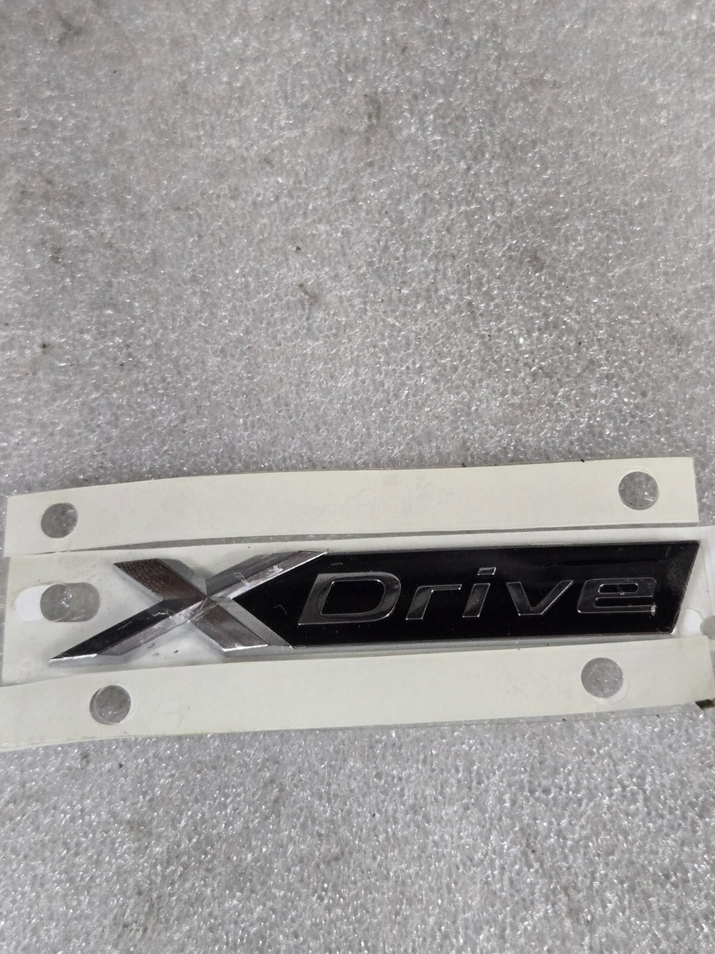 2017-2022 Genuine OEM Deck Lid Emblem 51147418525 OEM 5 Series G30