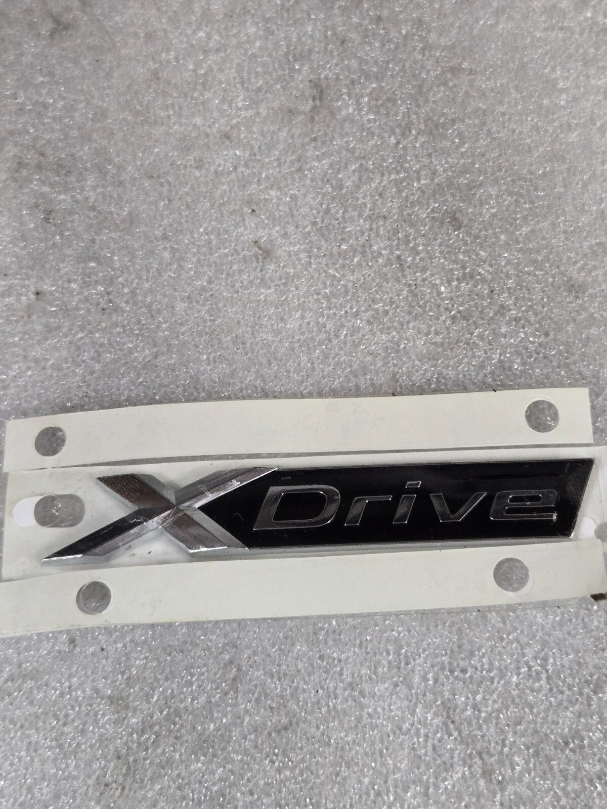 2017-2022 Genuine OEM Deck Lid Emblem 51147418525 OEM 5 Series G30