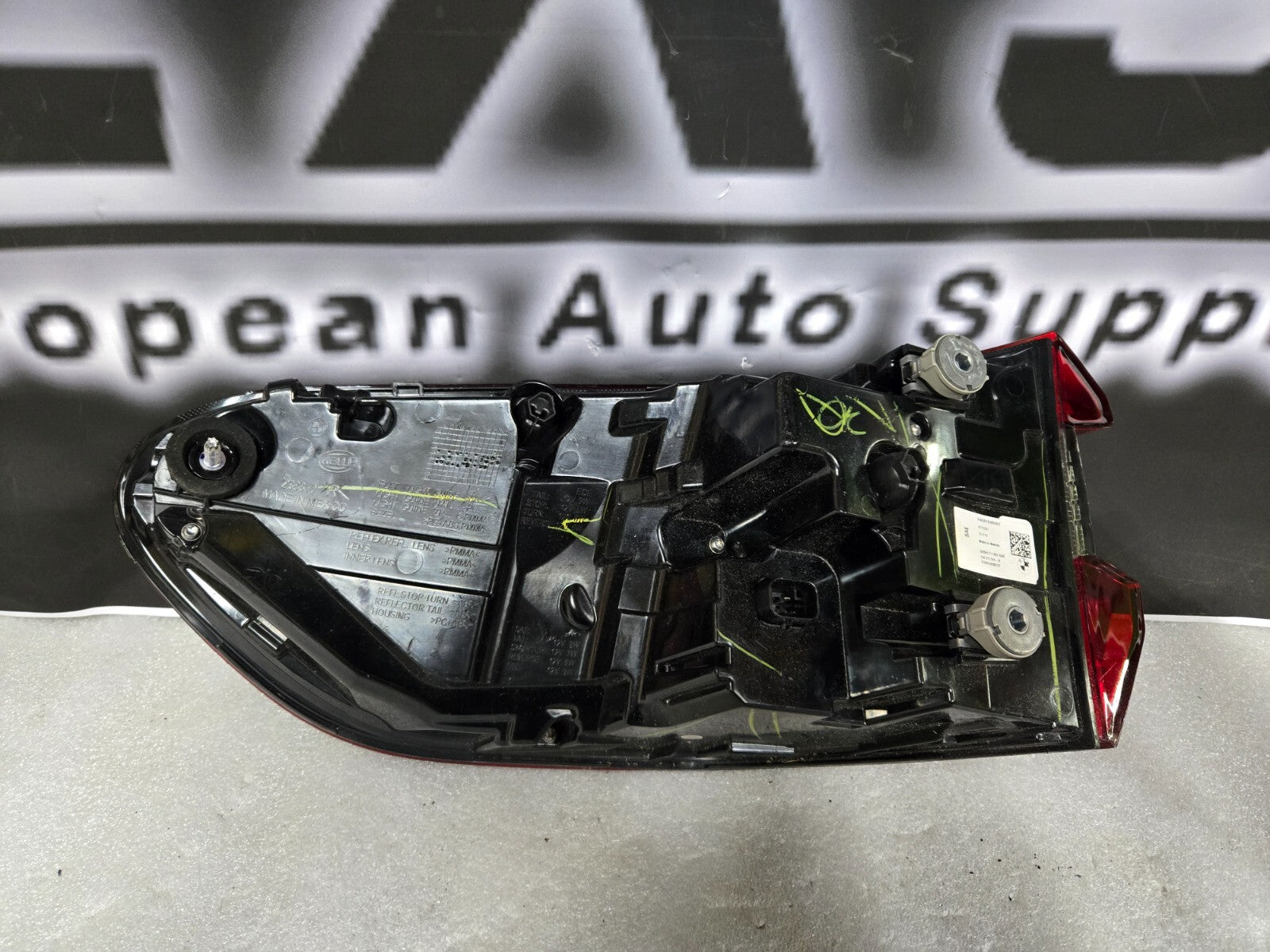 2019-2022 BMW X5 G05 Right RH Passenger Side Outer LED Taillight OEM 2SK013396