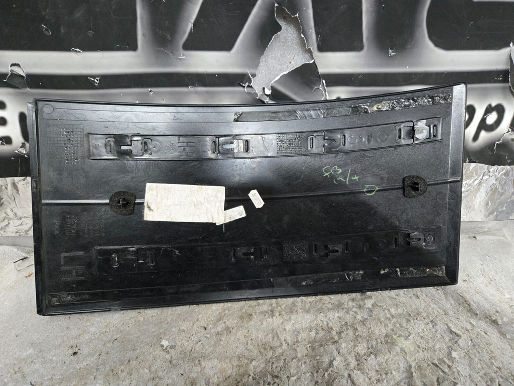 2018-2022 RANGE ROVER L405 FRONT LEFT DOOR TRIM VENT MOLDING COVER JK52-29427-A