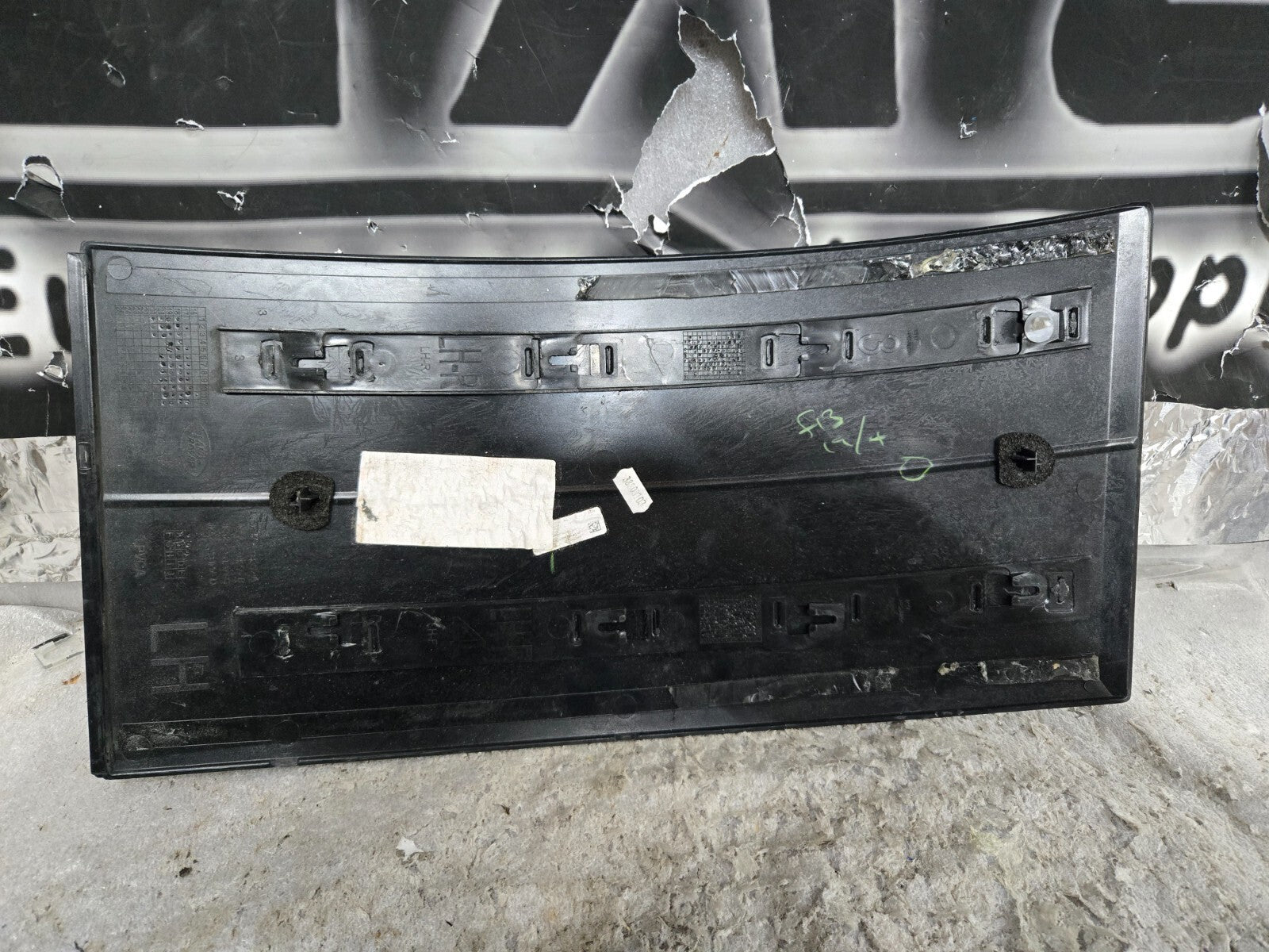 2018-2022 RANGE ROVER L405 FRONT LEFT DOOR TRIM VENT MOLDING COVER JK52-29427-A