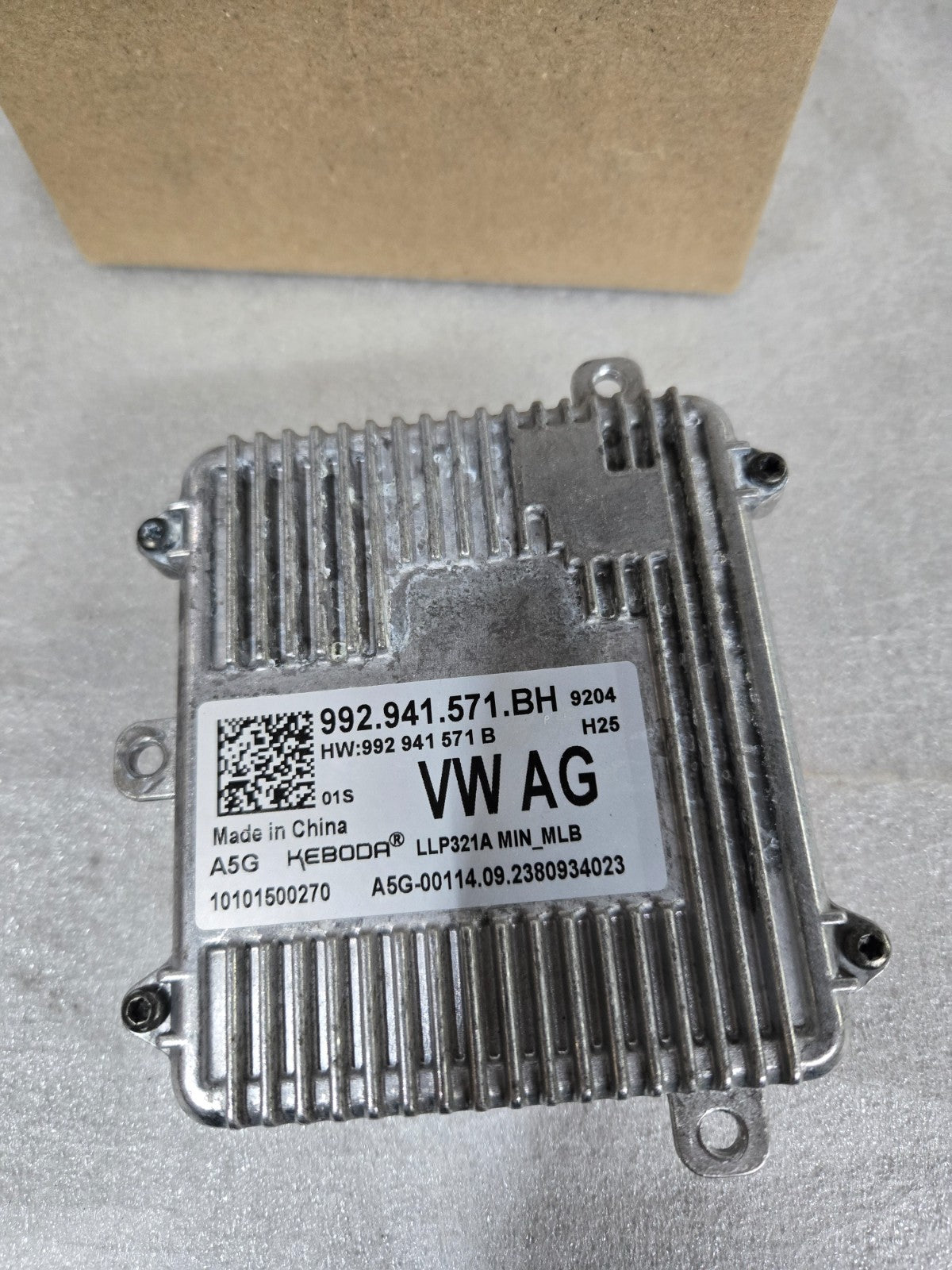 2024-2025 PORSCHE PANAMERA HEADLIGHT BALLAST CONTROL MODULE OEM 992941571BH