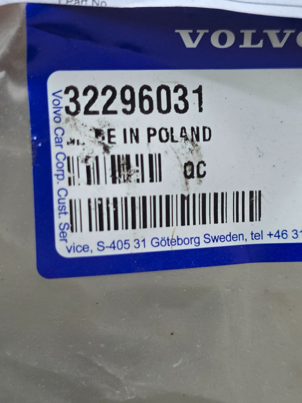 2022-2025 Volvo XC60 Bumper Cover Bracket 32296031 NEW OEM
