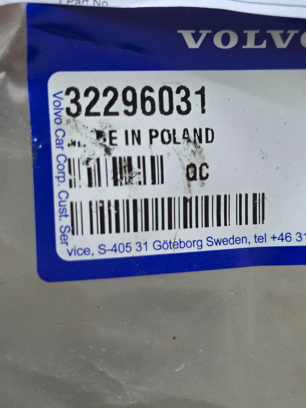 2022-2025 Volvo XC60 Bumper Cover Bracket 32296031 NEW OEM