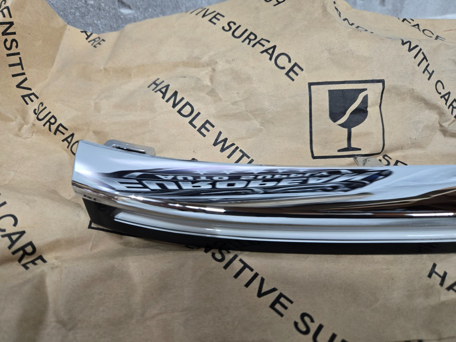 2021-2023 VOLKSWAGEN ARTEON LIGHT BAR NEW OEM 3G8941656