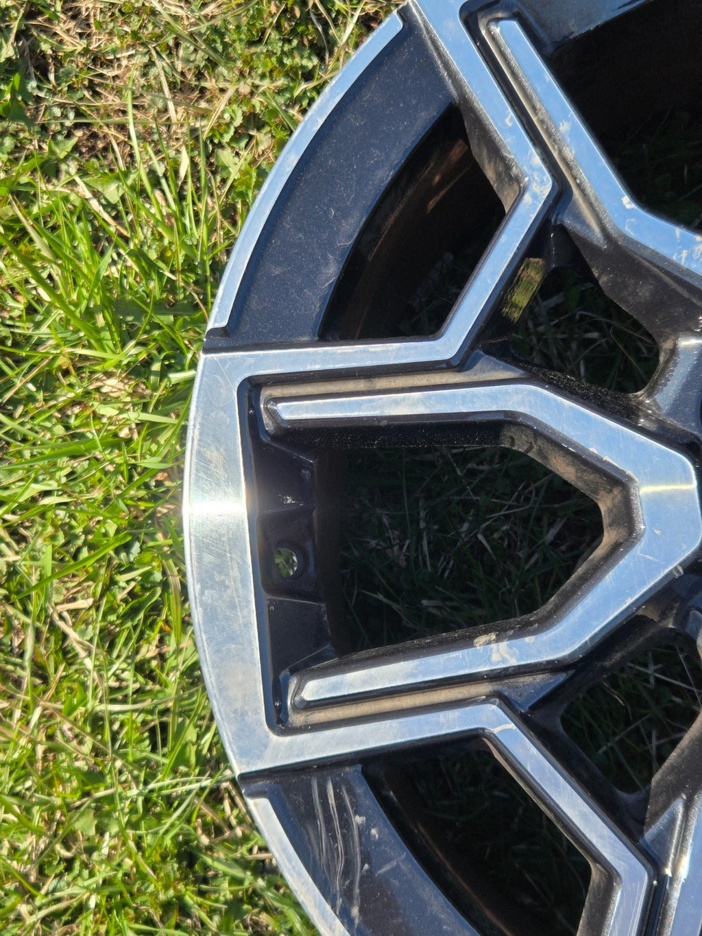 BMW X2 X1 2023 2024 19" OEM Wheel Rim Style 867 36116898041 6898041