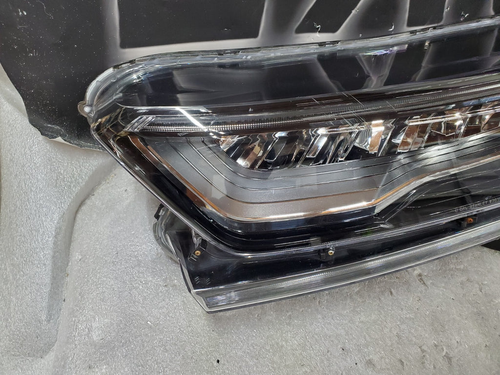 2017 2018 2019 2020 2021 Honda CRV CR-V Headlight Left Driver Side Full LED OEM