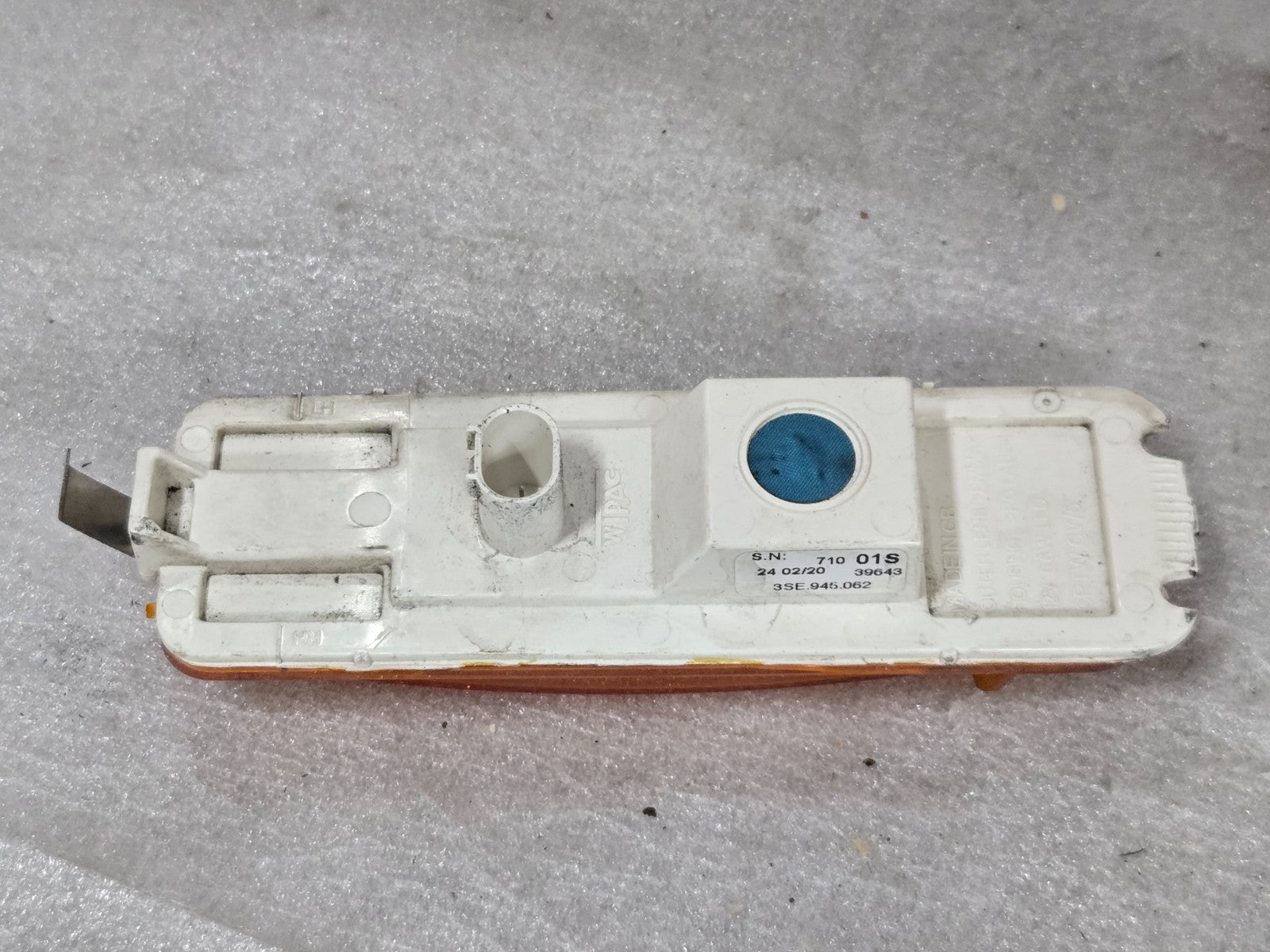 2020-2022 Bentley Flying Spur Left LH Side Marker Light 3SE945062 OEM