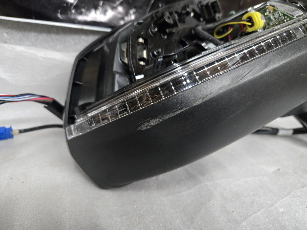 2018 - 2025 AUDI Q5 FRONT RIGHT RH PASSENGER DOOR SIDE VIEW MIRROR w/ Camera OEM