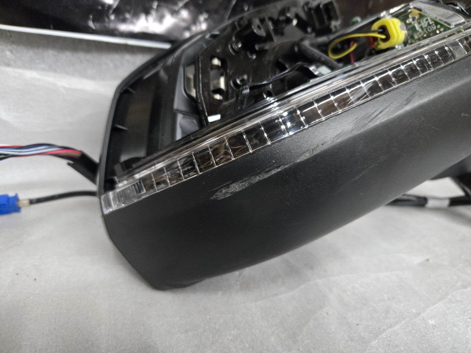 2018 - 2025 AUDI Q5 FRONT RIGHT RH PASSENGER DOOR SIDE VIEW MIRROR w/ Camera OEM