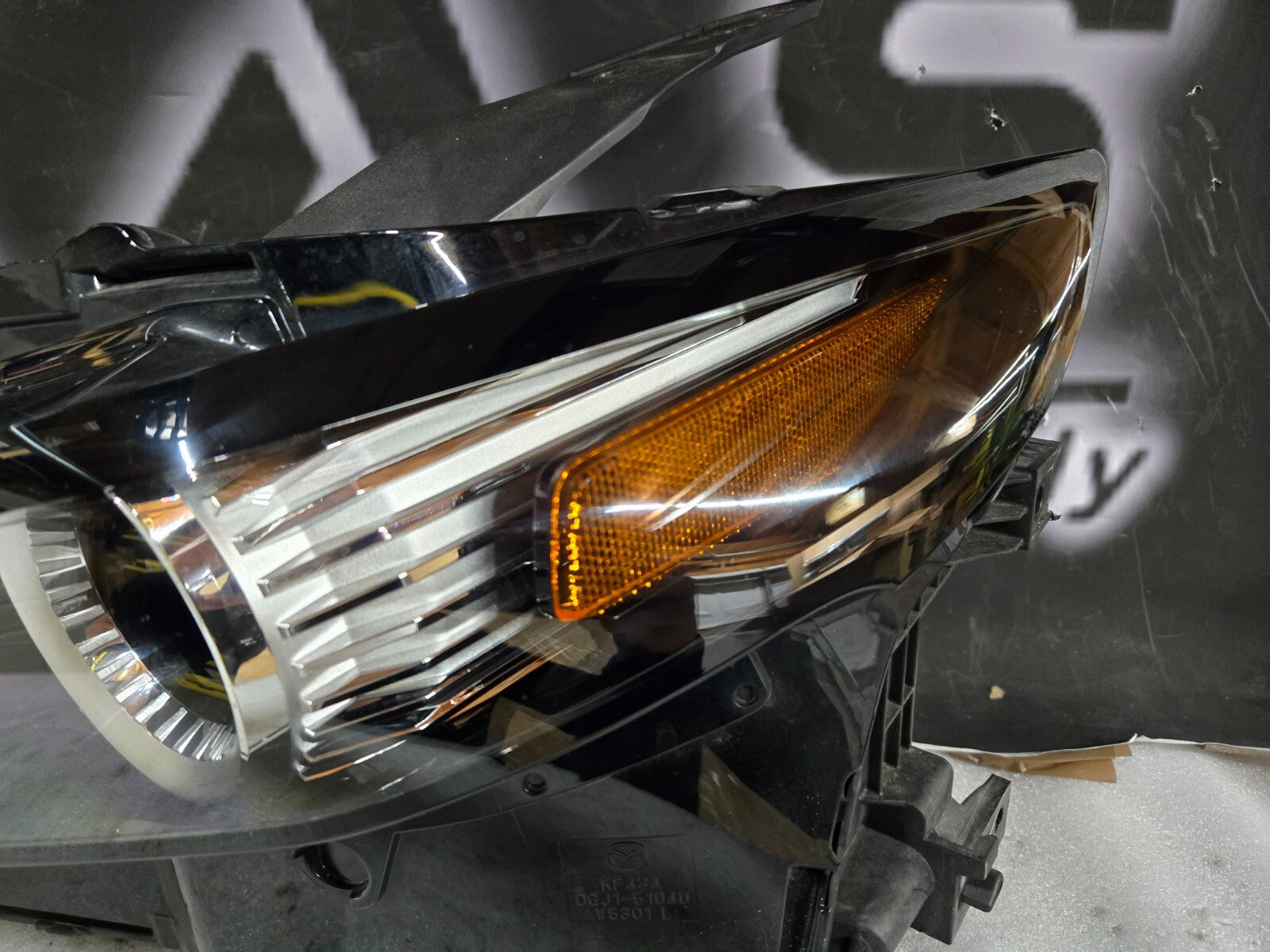 2020-2024 Mazda CX-30 NON AFS LED Left Driver Headlight DGJ1-51040 OEM