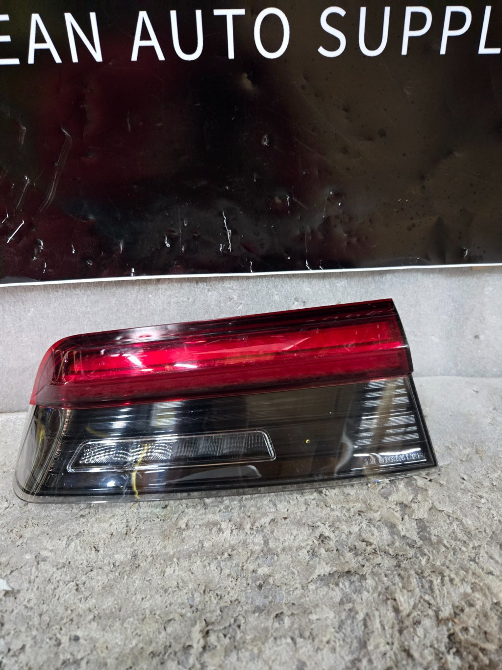 2021-2025 BMW M3 G80 LEFT DRIVER SIDE REAR INNER TAILLIGHT H7742045509 OEM