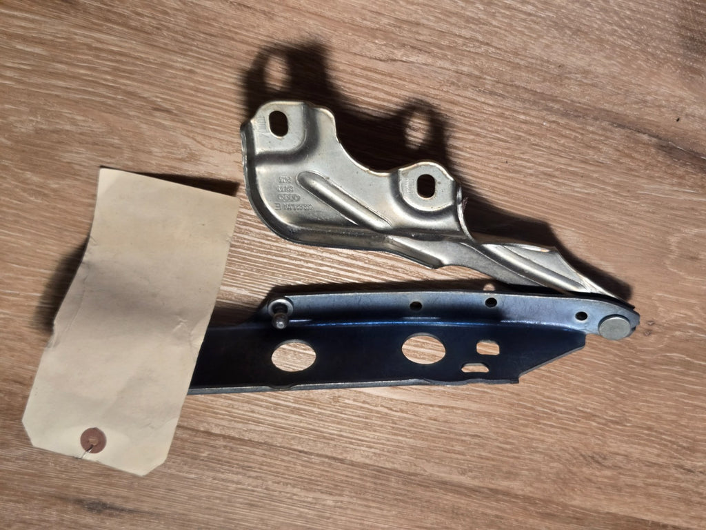 Audi A4 A6 B9 Rear Left LH Driver Side Tailgate Hinge OEM 468823301E NEW