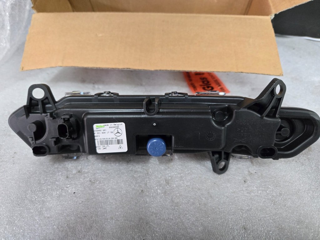 2010-2013 MERCEDES S550 W221 Left Driver Side LED DRL Fog Light A2218201756 OEM