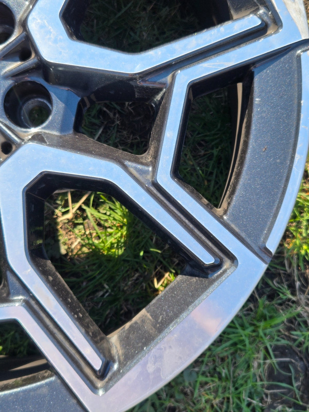 BMW X2 X1 2023 2024 19" OEM Wheel Rim Style 867 36116898041 6898041