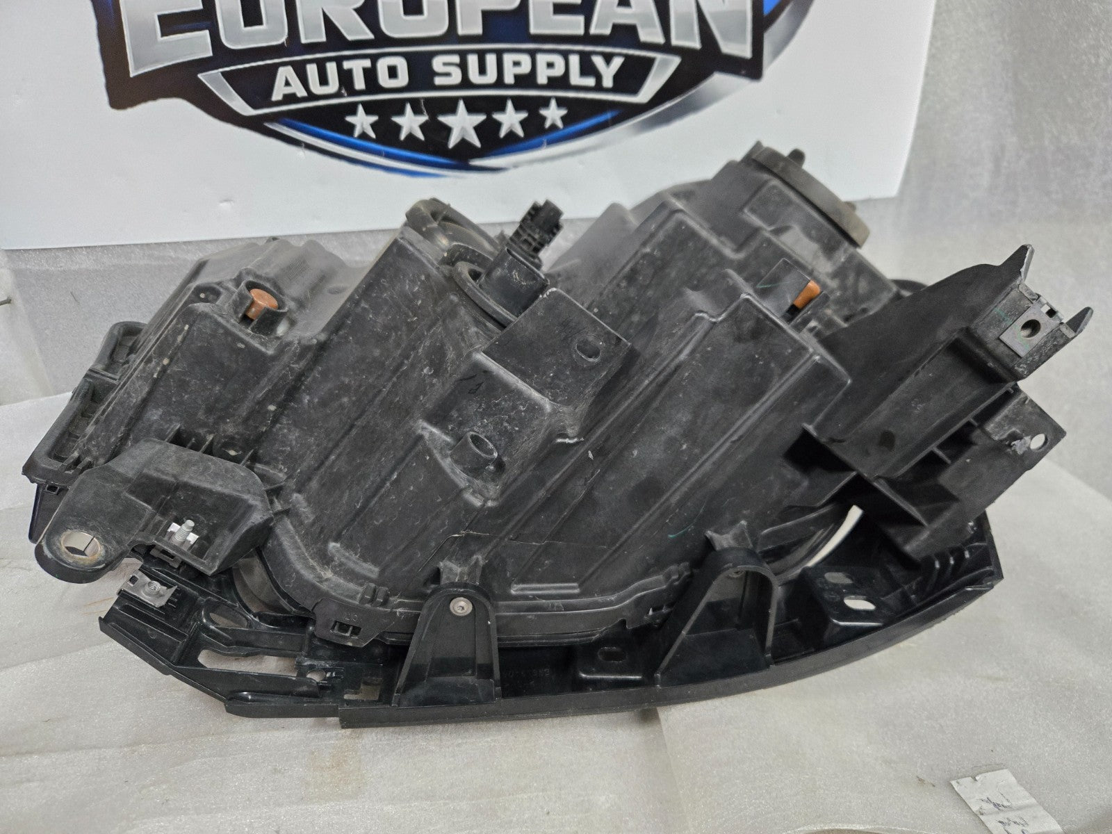 2019 - 2024 Ram 2500 3500 Right RH Black Halogen Headlight OEM P68406276AD