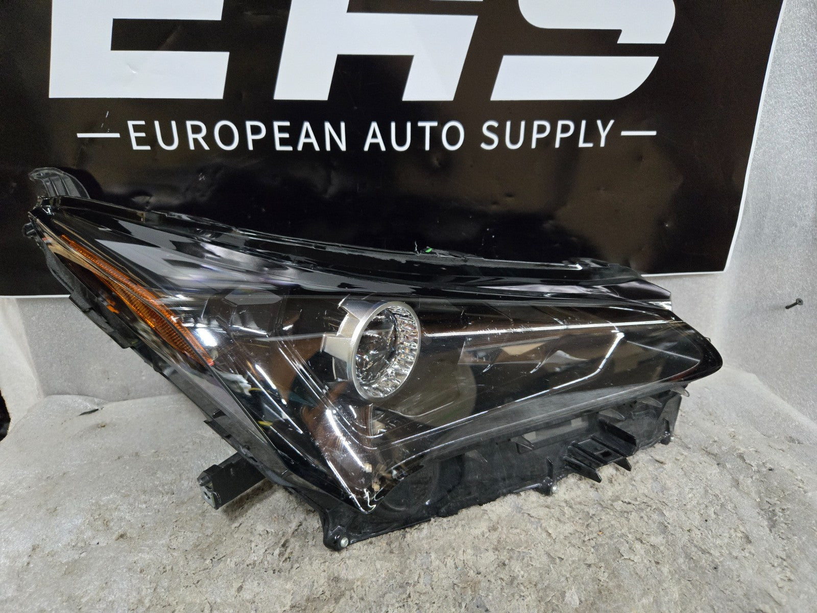 2017 - 2021 Lexus NX200t NX300h Passenger Right RH Side LED Headlight OEM