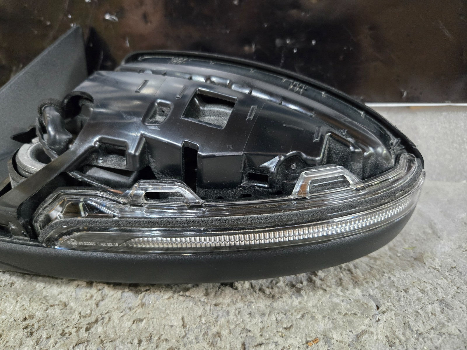 2022 - 2024 Kia Forte Left LH Driver Side Door Mirror OEM 87610M7091 *NO COVER