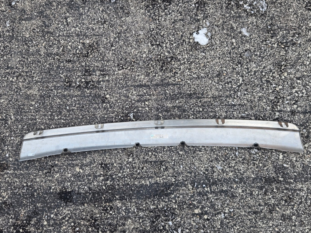 Rolls-Royce Phantom R11 Rear Bumper Upper Chrome Moulding Genuine 9850449 OEM