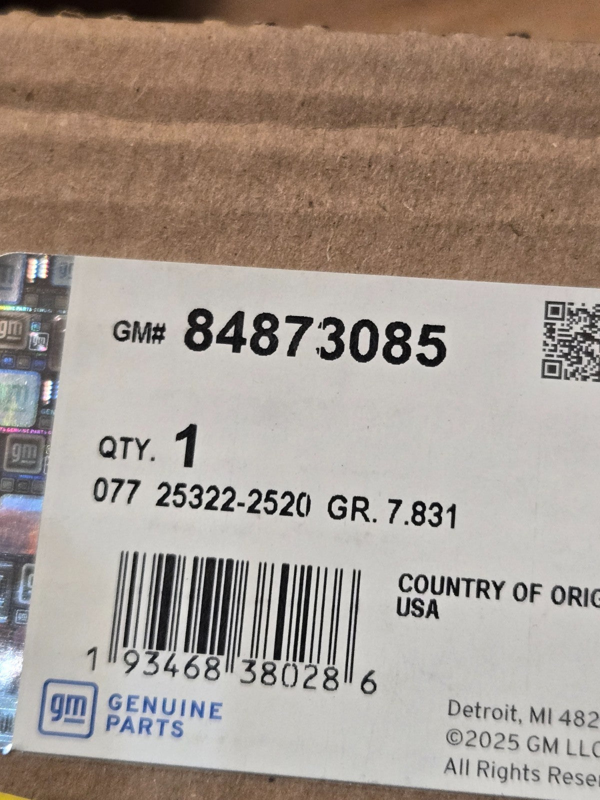 Genuine GM Front Driver Side Bumper Fascia Extension Bracket 84873085 OEM NEW