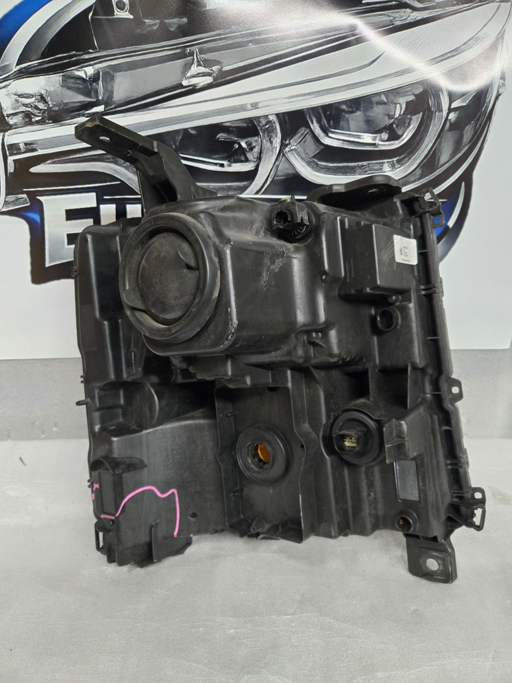 2016-2018 Chevrolet Silverado 1500 Left LH Driver Side Xenon HID Headlight OEM