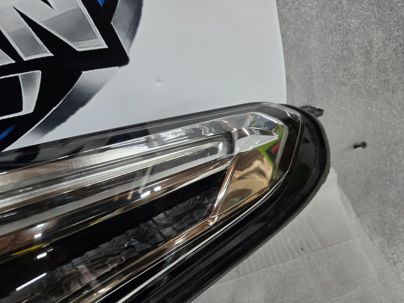 2017-2020 Cadillac XT5 Left LH Driver Side LED Headlight w/o AFS 84648543 OEM