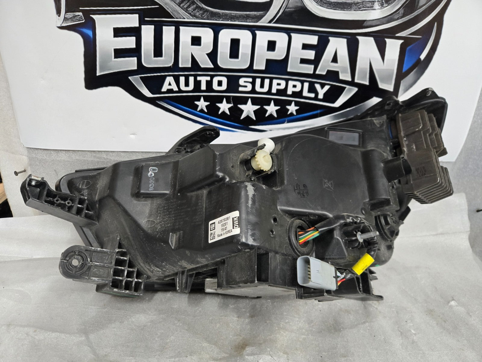 2017-2020 Buick Encore Right Passenger Full LED Headlight OEM 42679381 COMPLETE