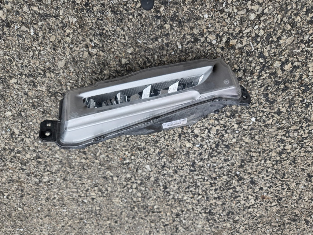 2019-2023 BMW G05 G06 G07 X5 X6 X7 Front Left LH LED Fog Light 63177406365 OEM