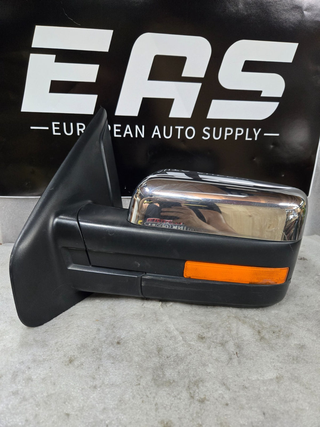 2011-14 Ford F150 Drivers Side Door Mirror Chrome Cap Heated Power Fold OEM