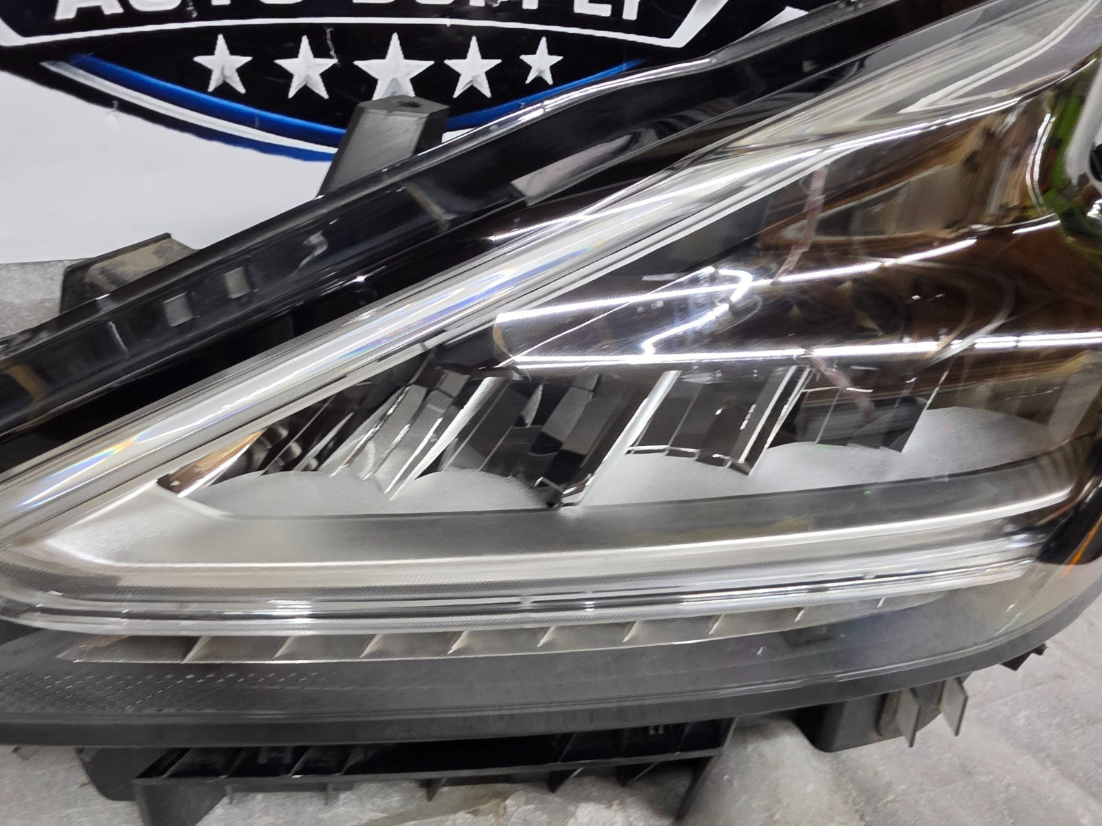 2019-2023 Nissan Murano LED Headlight LH Left Driver 26060-9UF0D Genuine OEM