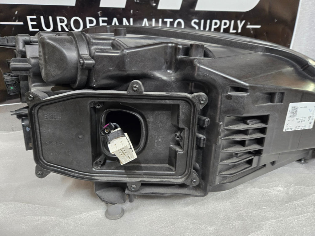 2024 2025 Porsche Cayenne Turbo Left LH Drier Side Full LED Headlight OEM