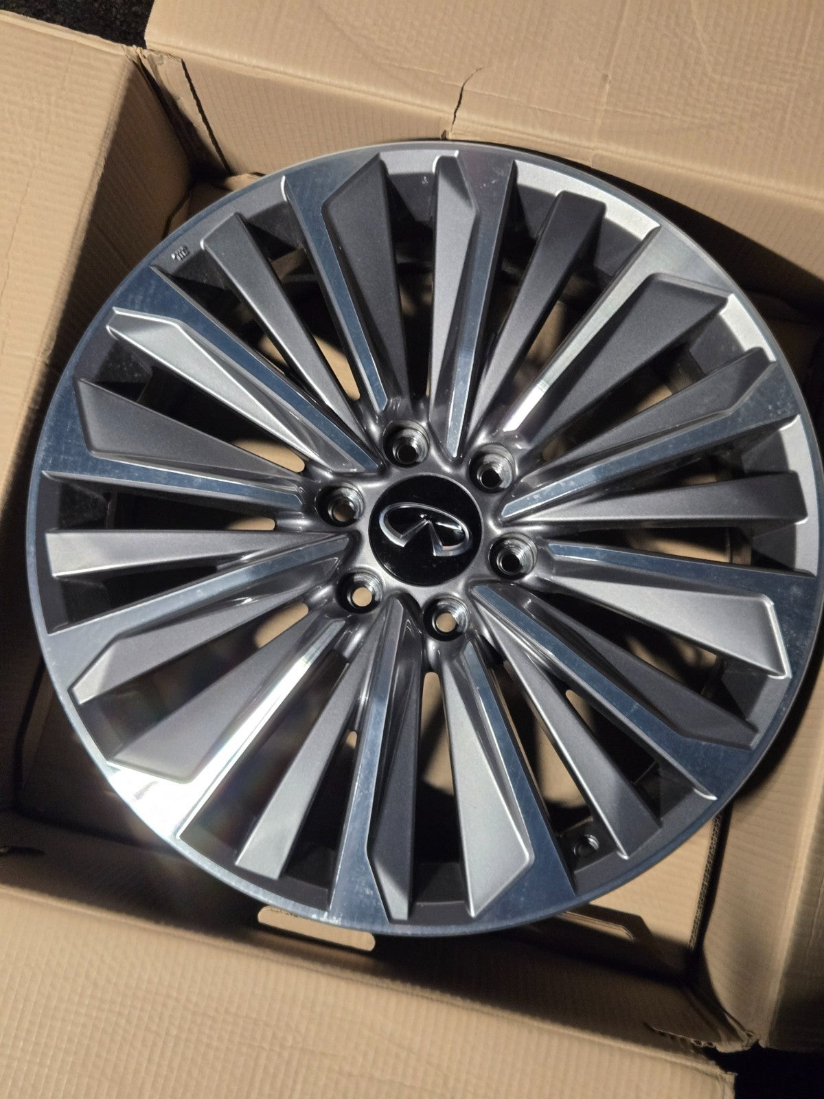 Infiniti QX80 4030S-IP228B IP 22X8 BLACK MONOGRAM WHEEL RIM OEM