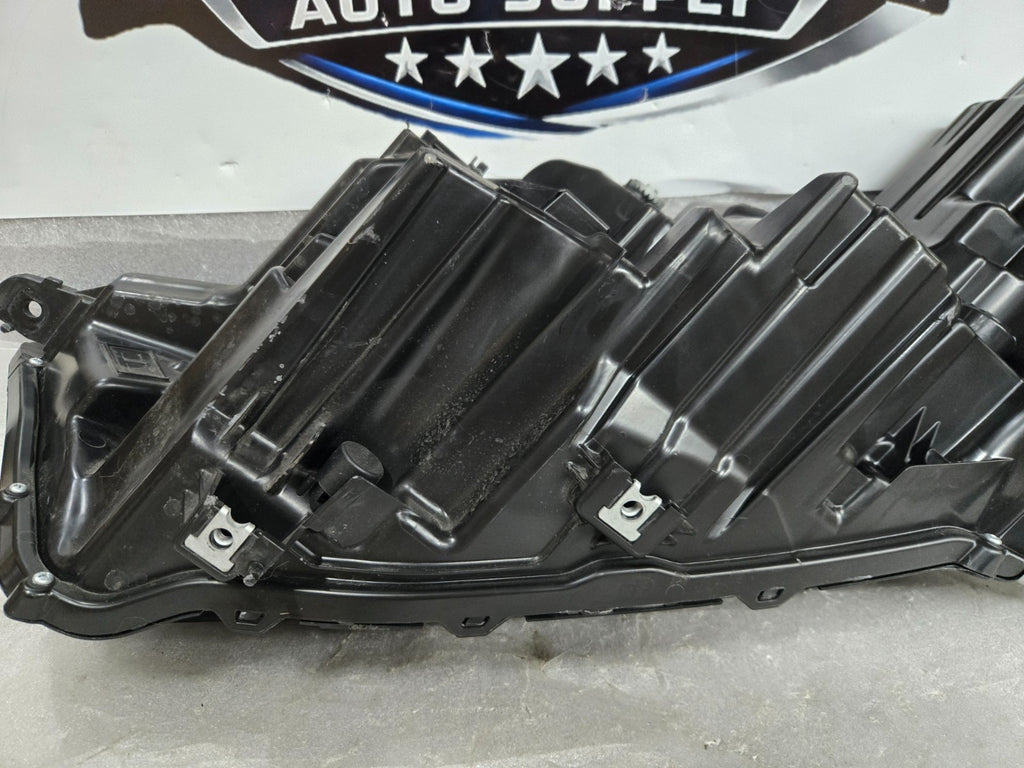 2023-2025 Honda Pilot Right RH Passenger FULL LED Headlight 33100-T90-A01 OEM