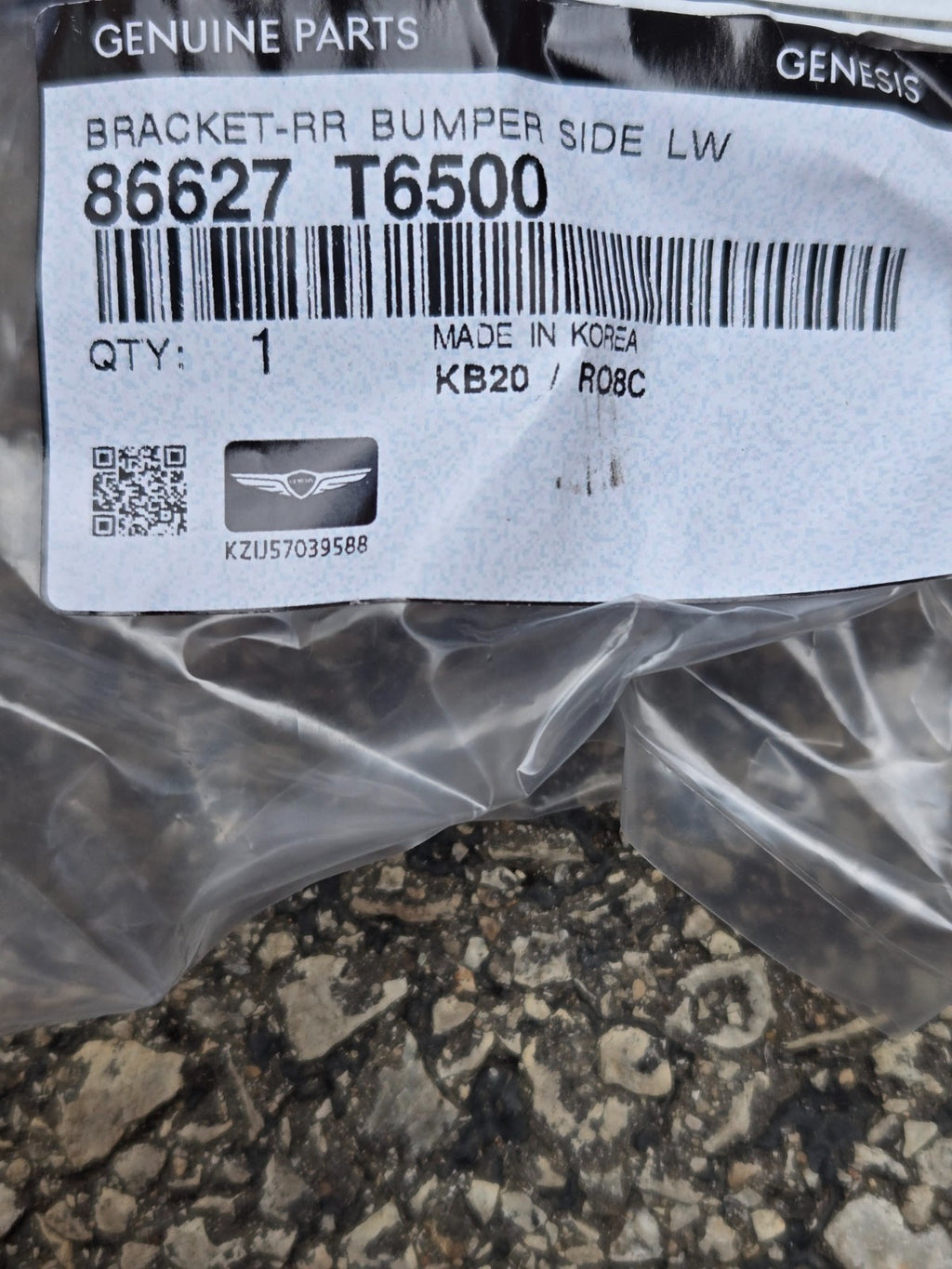 2025 Genesis GV80 Outer LEFT LH Bracket 86627-T6500 NEW OEM