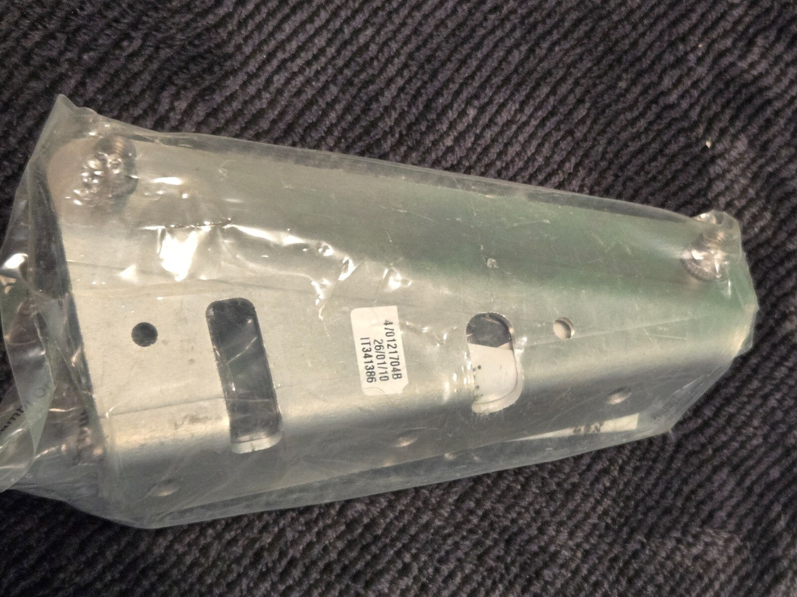 Lamborghini Aventador Water Radiator Support Right Bracket 470121704B OEM