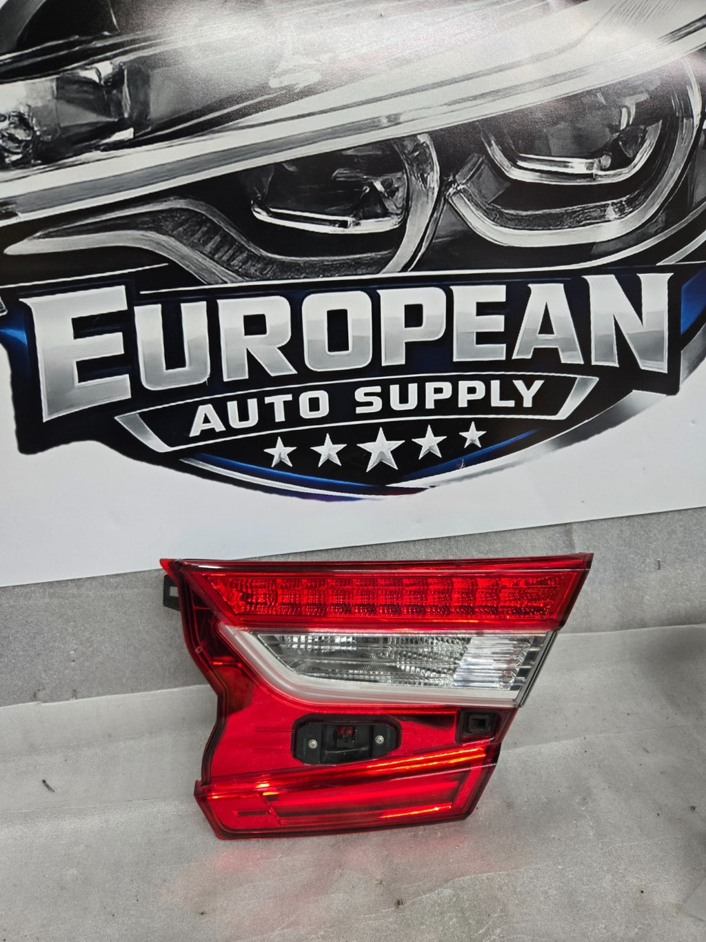 2018-2022 Honda Accord Passenger Rear Inner Tail Light RH 34150-TVA-A013-M1 OEM