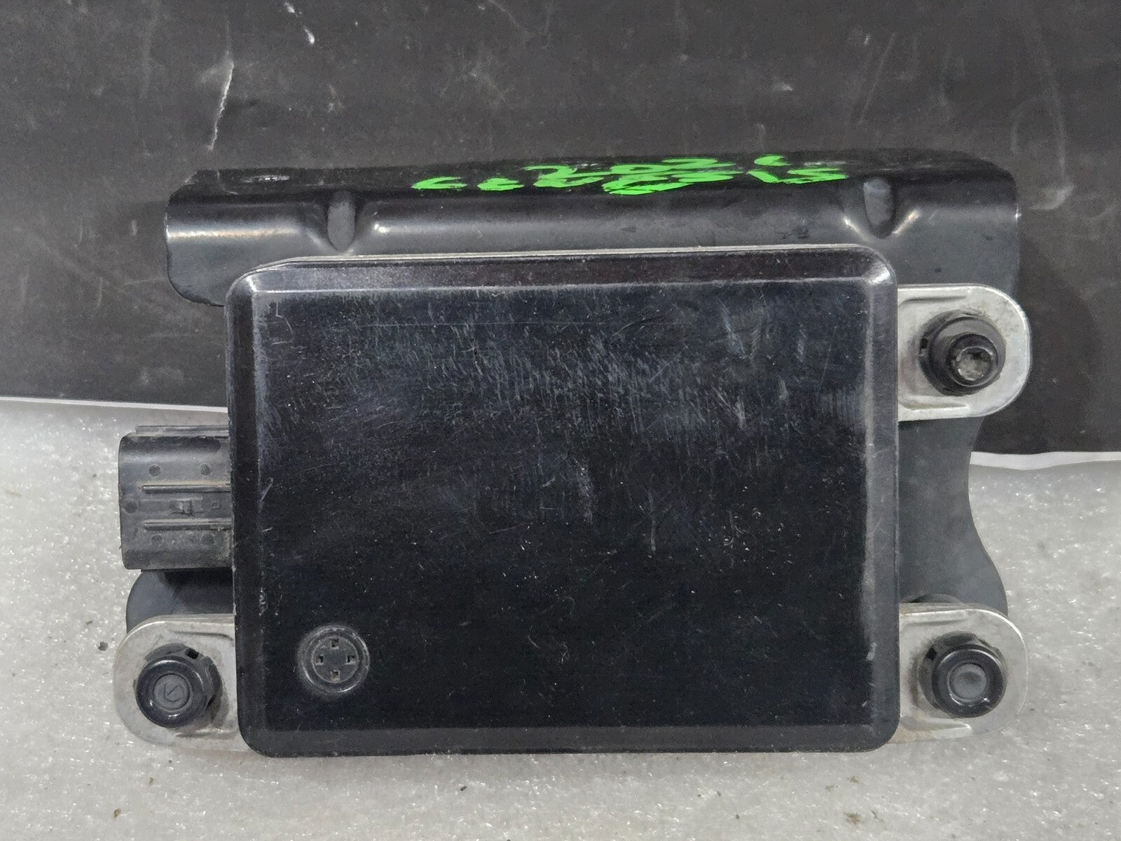 2021 2022 Genesis GV80 Cruise Distance Radar Unit 99110-T6000 OEM